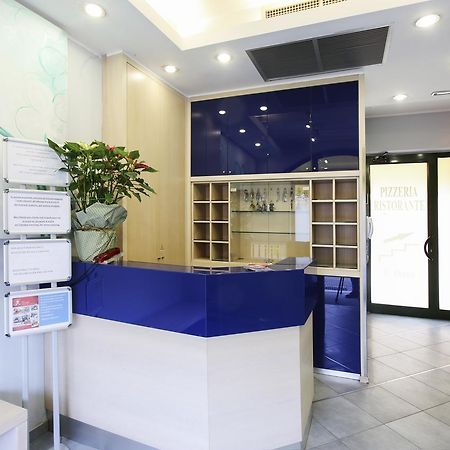 Albergo Verdi Novi Ligure Bagian luar foto