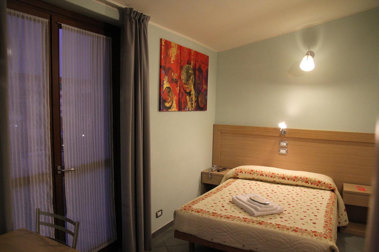 Albergo Verdi Novi Ligure Bagian luar foto