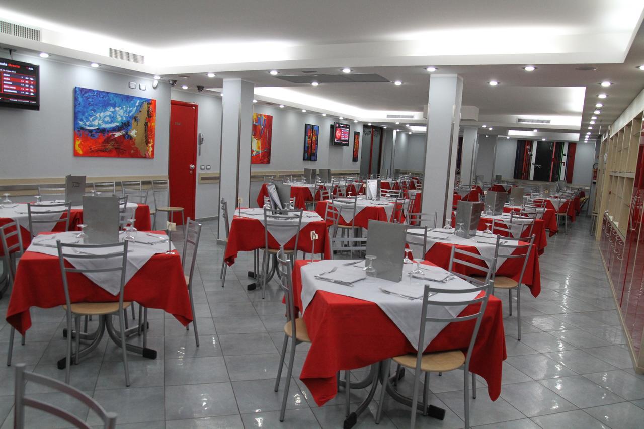 Albergo Verdi Novi Ligure Bagian luar foto