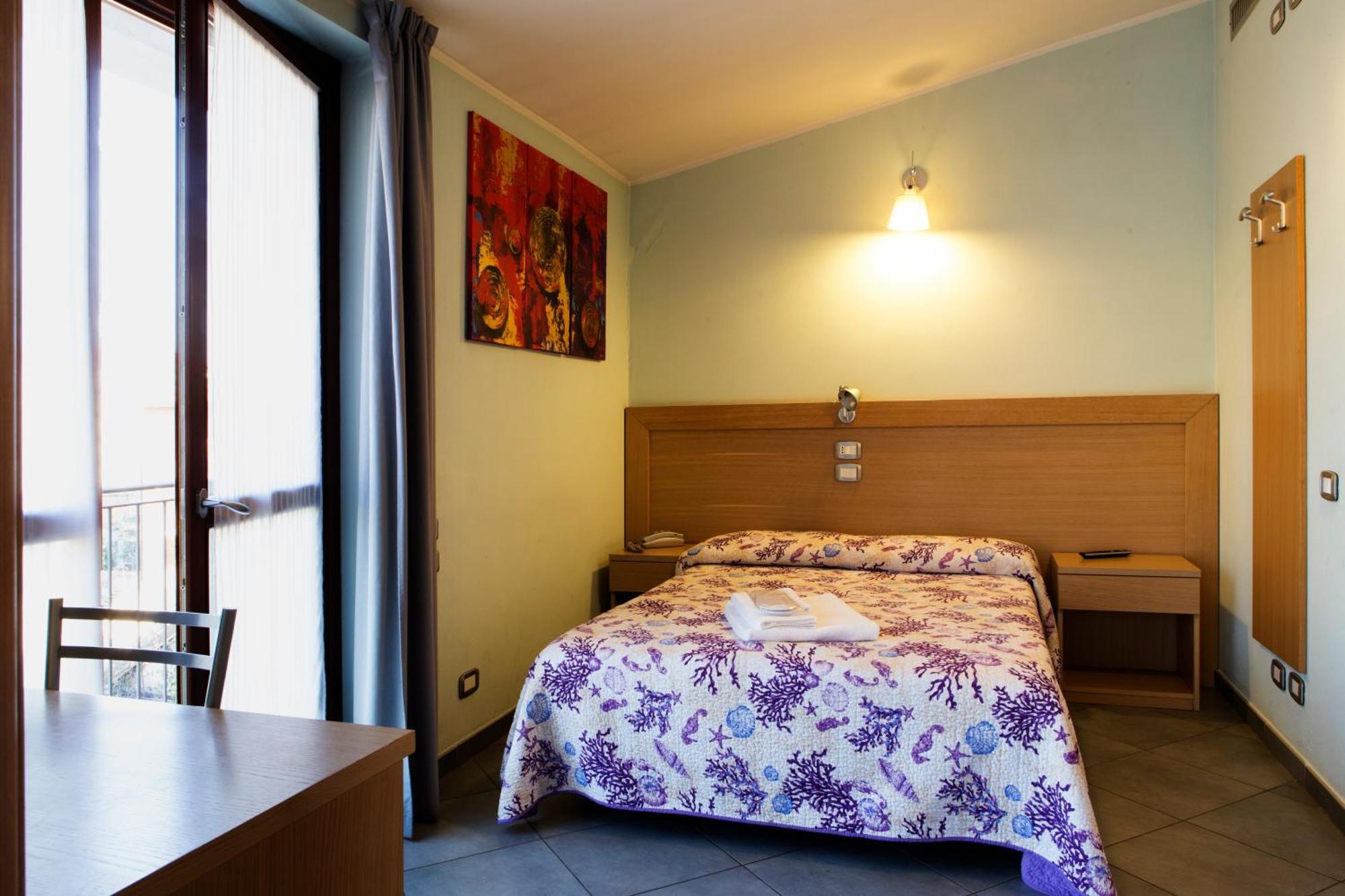 Albergo Verdi Novi Ligure Bagian luar foto